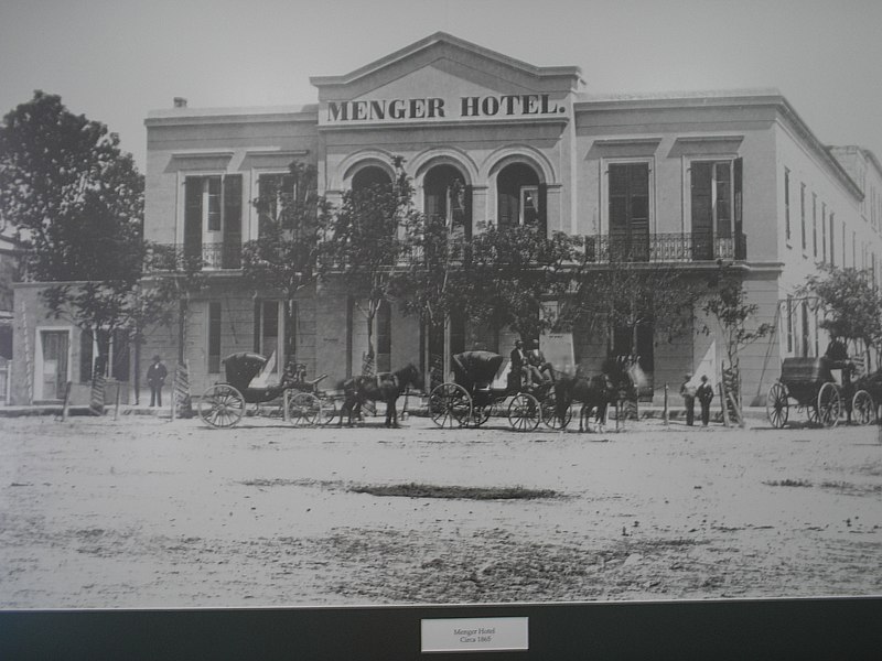 Menger Hotel (1865)