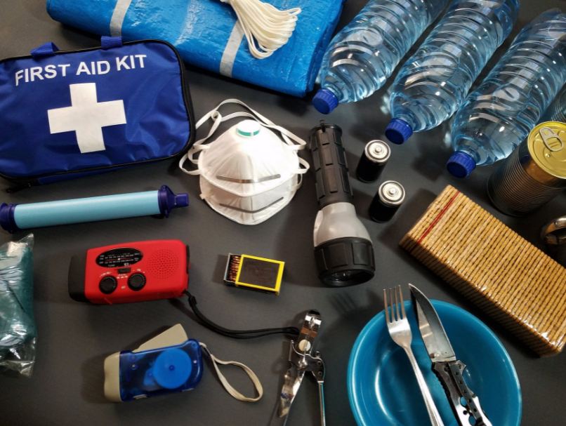 First aid and survival kit