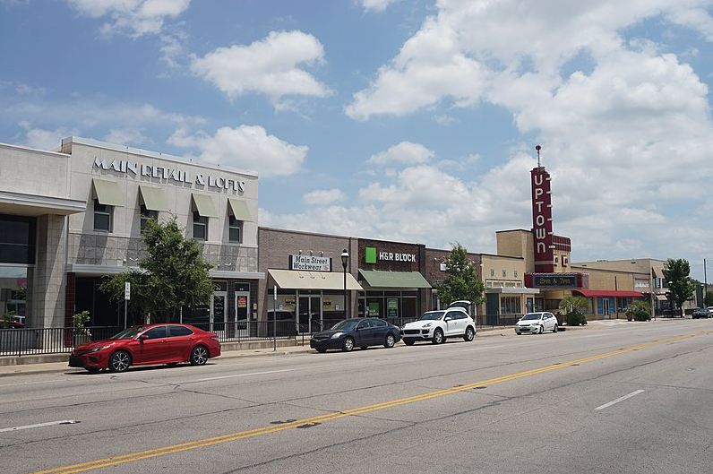 Main Street in Grand Prairie, TX