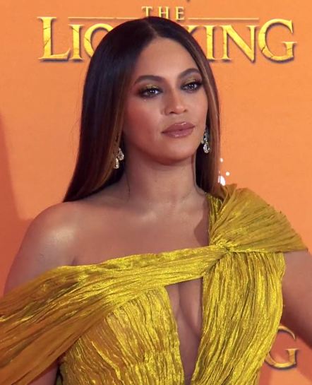 Beyonce attending the Lion King premiere