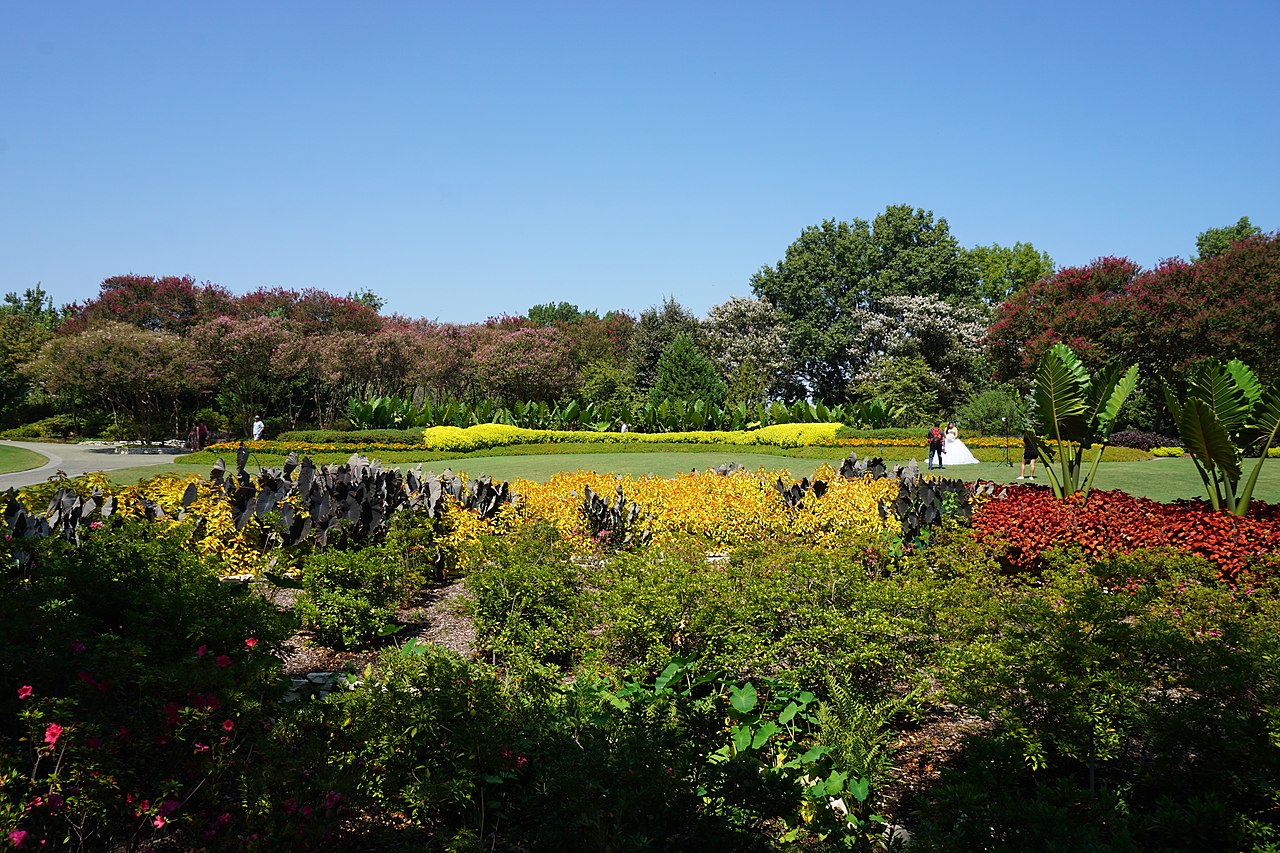 Dallas Arboretum and Botanical Gardens