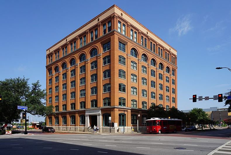 The Texas School Book Depository (now the Dallas County Administration Building) where the Sixth Floor Museum at Dealay Plaza is located