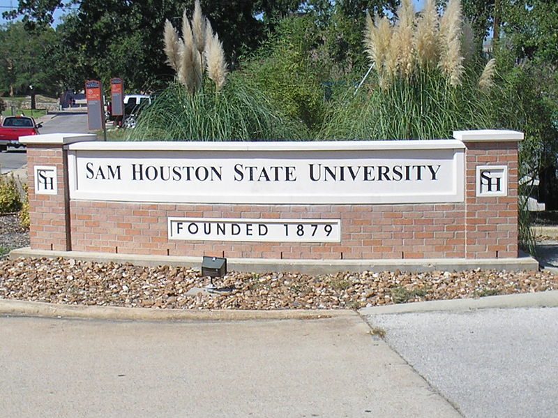 entrance of the Sam Houston State University