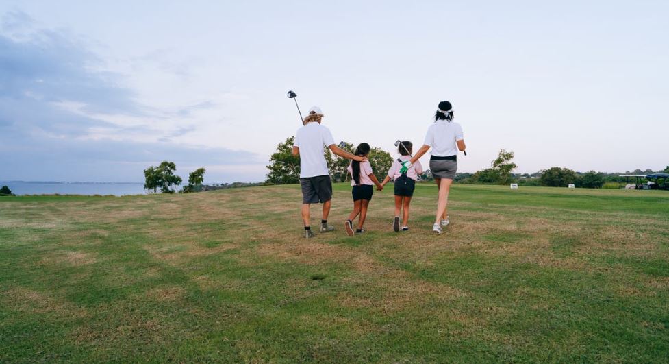 You’ll find a wide range of choices of golf courses for your family golf bonding at South Padre Island