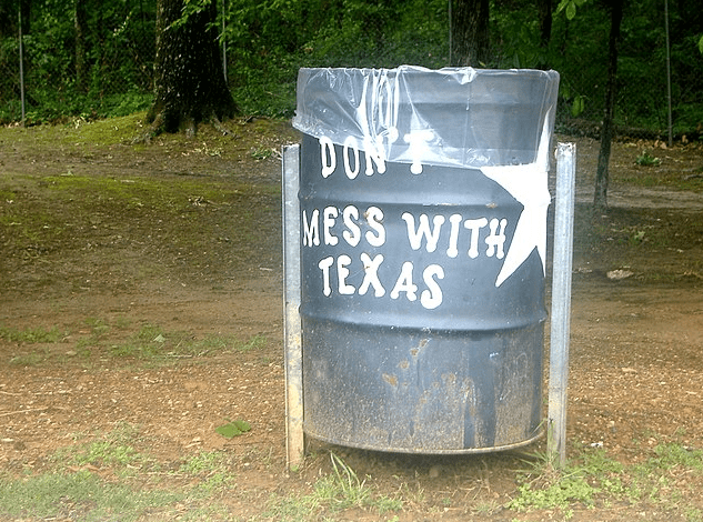don’t mess with texas trash can