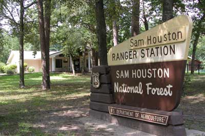 Sam Houston National Forest sign