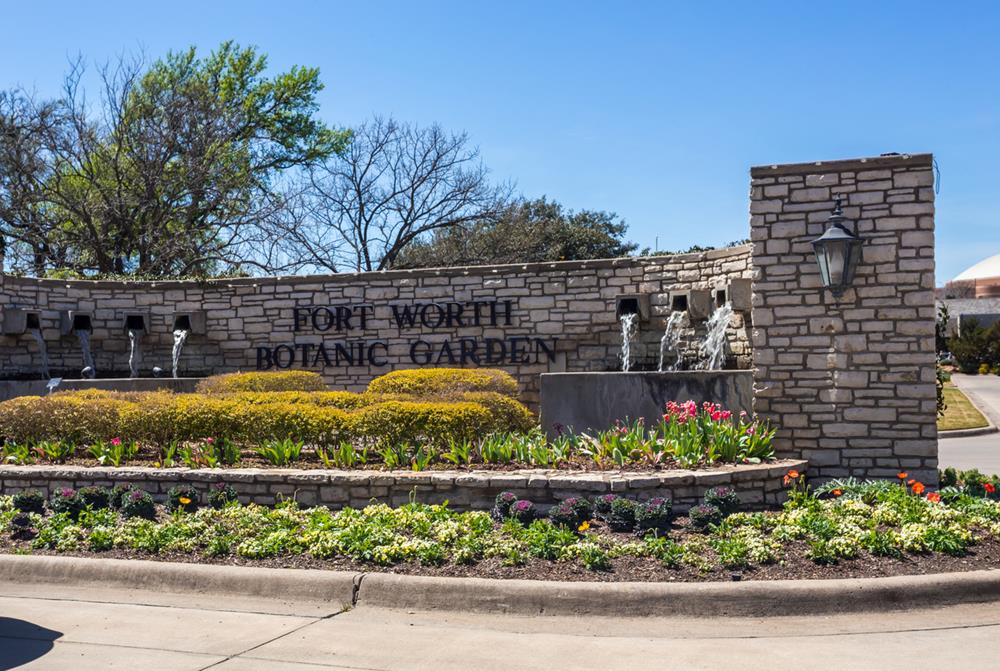 Fort Worth Botanic Garden signage