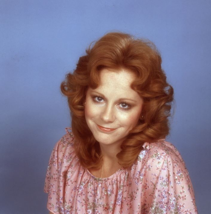 Reba McEntire who played as Reba Hart in the series