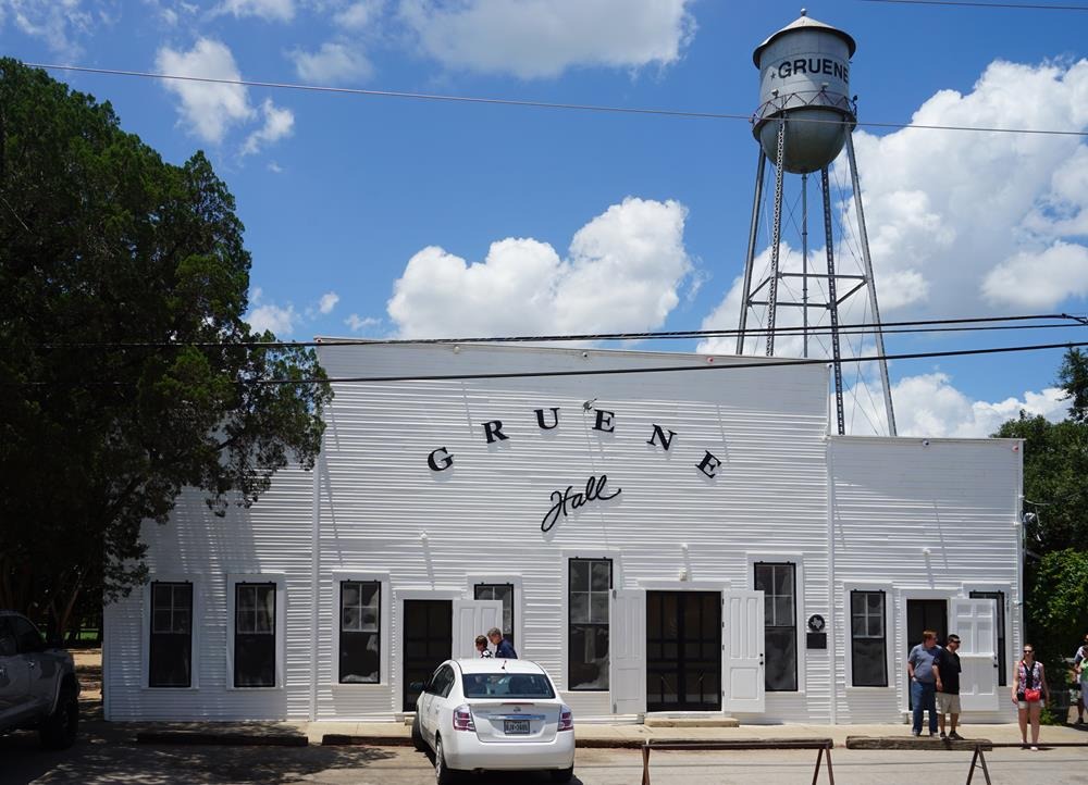 Historic Districts and Landmarks