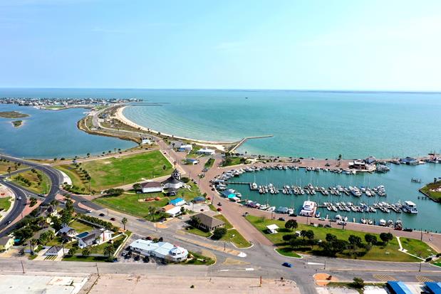 Rockport: Coastal Retreat