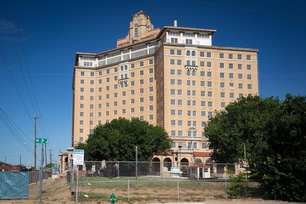 The Baker Hotel Annex (Mineral Wells)