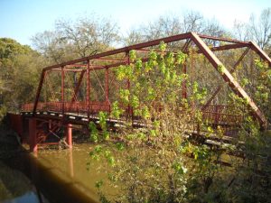 Haunted Bridge Texas: Exploring Famous Ghostly Crossings and Legends