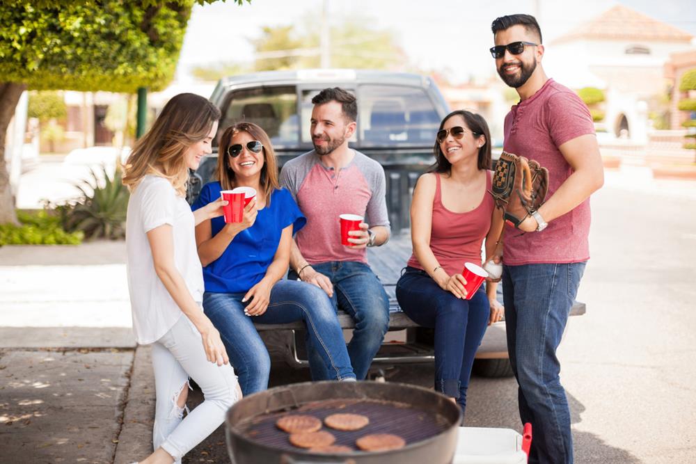 People tailgating